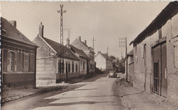 BEAUQUESNE   Chaussée De Doullens - Beauquesne