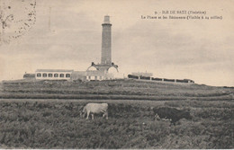 29 - ILE DE BATZ - Le Phare Et Les Bâtiments - Ile-de-Batz