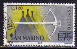 REPUBBLICA DI SAN MARINO 1965 ESPRESSI SPECIAL DELIVERY BALESTRA SOPRASTAMPATO SURCHARGED LIRE 120 SU 75 USATO USED - Express Letter Stamps