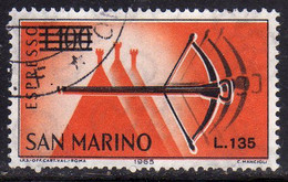 REPUBBLICA DI SAN MARINO 1965 ESPRESSI SPECIAL DELIVERY BALESTRA SOPRASTAMPATO SURCHARGED LIRE 135 SU 100 USATO USED - Sellos De Urgencia