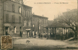 VAR  LA GARDE FREINET  Place Du Marché - La Garde Freinet