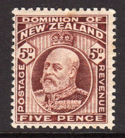 New Zealand EVII 1908-12 5d Brown, Perf. 14x14½, Hinged Mint, SG 391 (A) - Nuevos