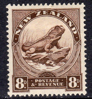 New Zealand GV 1936-42 8d Tuatara Lizard Definitive, Wmk. Multiple NZ & Star, P. 14x13½, Lightly Hinged Mint, SG 586 (A) - Neufs