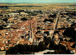 Fontenay Le Comte * Vue Générale Aérienne Du Village - Fontenay Le Comte