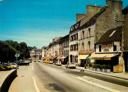 Quimperlé * La Rue De Bourgneuf , Dans La Basse Ville * Bar Restaurant Hôtel - Quimperlé