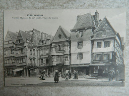 LANNION                                VIEILLES MAISONS DU XV E SIECLE      PLACE DU CENTRE - Lannion