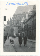 France, 1940 - Moulins-sur-Allier - Rue Diderot - Cathédrale Et Anciennes Halles - Wehrmacht - Krieg, Militär