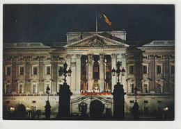 London, Buckingham Palace By Night - Buckingham Palace