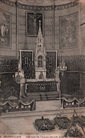 9126  GRANDVILLARS Intérieur De L'Eglise Décoré Pour Le Service Aux Morts De La Guerre ( Fusils Gerbe  Recto-verso) - Grandvillars