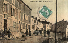 CPA   85   CHAILLE-LES-MARAIS---LA RUE DU ROCHER---1909 - Chaille Les Marais