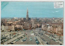 BRUXELLES   PANORAMA  ET  FLECHE DE L' HOTEL  DE VILLE     (VIAGGIATA) - Panoramische Zichten, Meerdere Zichten