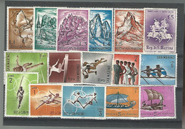 54925 ) Collection San Marino Olympic Sport Mountains Ships - Collections, Lots & Séries