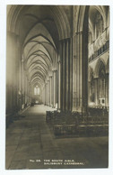 Wiltshire  Postcard Salisbury Cathedral  The South Isle  Rp Plain Back - Salisbury