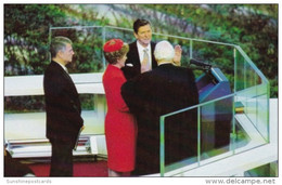 President Reagan Taking Oath Of Office By The Honorable Warren Burger - Presidenten