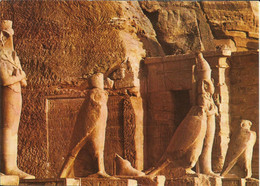 Some Statues Of Abou Simbel , Rock Temple Of Ramses II ; بعض تماثيل أبو سمبل ، معبد صخري لرمسيس الثاني - Tempels Van Aboe Simbel