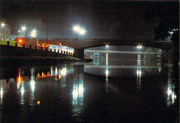 57 - Sarreguemines - Vue De Nuit - Les Deux Ponts Sur La Sarre - Sarreguemines