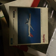 HERPA 1:500 NORTHWEST AIRBUS 330   ! - Non Classés