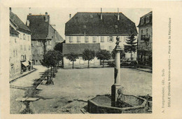 Delle * La Place De La République * La Fontaine - Delle