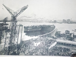 PHOTO UN SUPERDREADNOUGT LE LANGUEDOC  1915 - Barcos