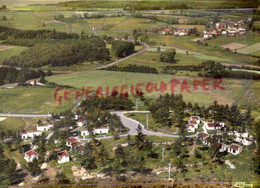 43 - LA CHAISE DIEU - VUE AERIENNE - LE VILLAGE DE VACANCES DANS SON CADRE VERDOYANT  -  HAUTE LOIRE - La Chaise Dieu