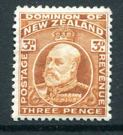 New Zealand 1909-16 King Edward VII - P.14 X 14½ - 3d Chestnut HM (SG 389) - Nuovi