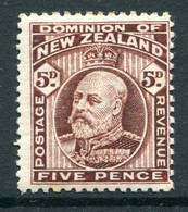 New Zealand 1909-16 King Edward VII - P.14 X 14½ - 5d Brown HM (SG 391) - Tone On Reverse - Nuevos
