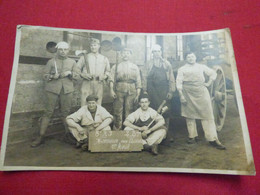 CARTE PHOTO HONNEUR AUX CUISTOTS 8e R.I. ANGERS - Regiments