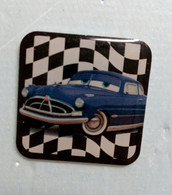 Pin's  Disney  Pixar  Cars - Disney