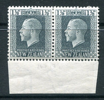 New Zealand 1915-30 KGV - Recess - P.14 X 13½ - 1½d Grey-slate Pair HM (SG 416) - Nuovi