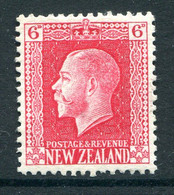 New Zealand 1915-30 KGV - Recess - P.14 X 13½ - 6d Carmine - Shade - HM (SG 425) - Ungebraucht