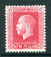 New Zealand 1915-30 KGV - Recess - P.14 X 13½ - 6d Carmine - Shade - HM (SG 425) - Ongebruikt