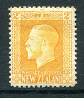 New Zealand 1915-30 KGV - Recess - P.14 - 2d Yellow - No Wmk. HM (SG 432a) - Nuovi