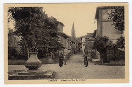 CPA Lézat Sur Leze 09 Ariège Rue De La Halle Petite Animation éditeur Mme Tonnelé épicerie Tabacs - Lezat Sur Leze