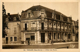 Thouars * Rue Et Hôtel Des Postes * Ptt - Thouars