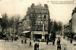 Millau * La Place Du Mandaroux * Avenue De Rodez Et Séverac * Café De Millau - Millau