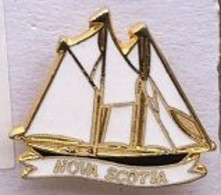 BATEAU - BOAT - BOOT - SCHIFF - NAVIRE - VOILIER - NOVA SCOTIA - DEUX MATS - VOILES -   (29) - Boats
