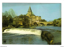 85 MAREUIL SUR LAY N°1 La Chaussée Et L'Eglise Beau Pont Chute D'eau - Mareuil Sur Lay Dissais