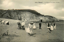 Morgat * Crozon * La Plage Et Les Petites Grottes * Château De Sable - Morgat