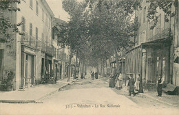 VAR  VIDAUBAN   La Rue Nationale - Vidauban