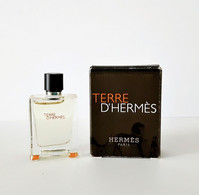 Miniatures De Parfum  TERRE D’HERMÈS  De HERMES   EDT  5  Ml + BOITE - Miniaturas Hombre (en Caja)