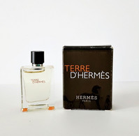 Miniatures De Parfum  TERRE D’HERMÈS  De HERMES   EDT  5  Ml + BOITE - Miniatures Men's Fragrances (in Box)