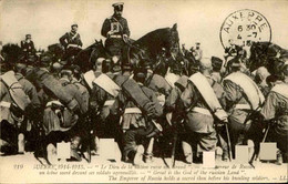 GUERRE 1914/18 - Le Tsar De Russie Devant Ses Soldats Agenouillés - L 117057 - Guerra 1914-18