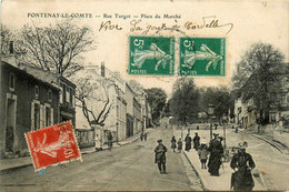 Fontenay Le Comte * La Rue Turgot * La Place Du Marché Villageois - Fontenay Le Comte