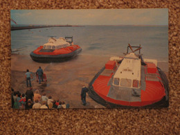 HOVERTRAVEL HOVERCRAFT AT RYDE - Luftkissenfahrzeuge