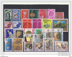 REPUBBLICA:  1956/83  EUROPA  CEPT  -  LOTTO  25  VAL. US. -  SASS. VARI - Collections