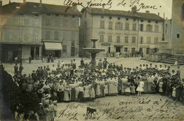 St Jean En Royans * Carte Photo 1906 * La Place Du Village Et Villageois - Autres & Non Classés