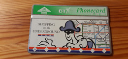 Phonecard United Kingdom, BT - Shopping On The Underground 264K 100.000 Ex - BT Advertising Issues