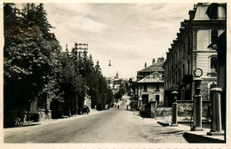 Briançon * Pompes à Essence , Avenue De La République ( La Chaussée ) * Station Service Garage Automobiles ? - Briancon