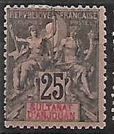 ANJOUAN N°8 N* - Unused Stamps