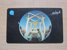 Autelca Phonecard,monument,used With Some Scratchs - Qatar
